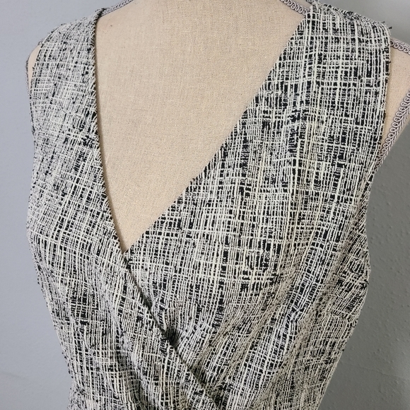 Express Black‎ and White Patterned Dress Size Large - Picture 2 of 12